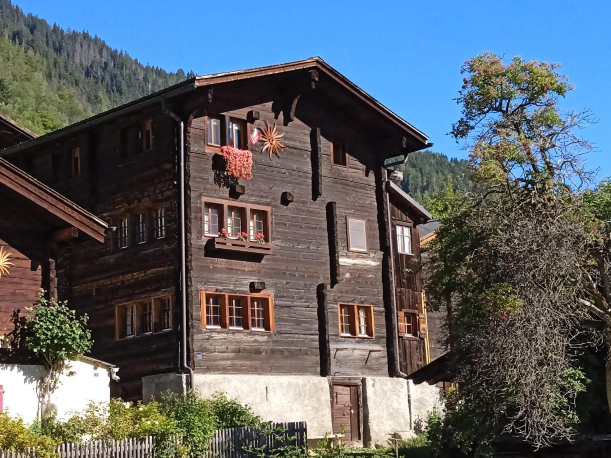 Heimeliges Walliserhaus Фіш Екстер'єр фото